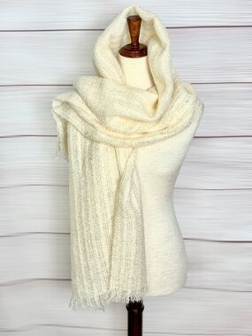 Donegal Design Ireland Large Oblong Scarf Mohair Wool Ivory Handwoven Fringe